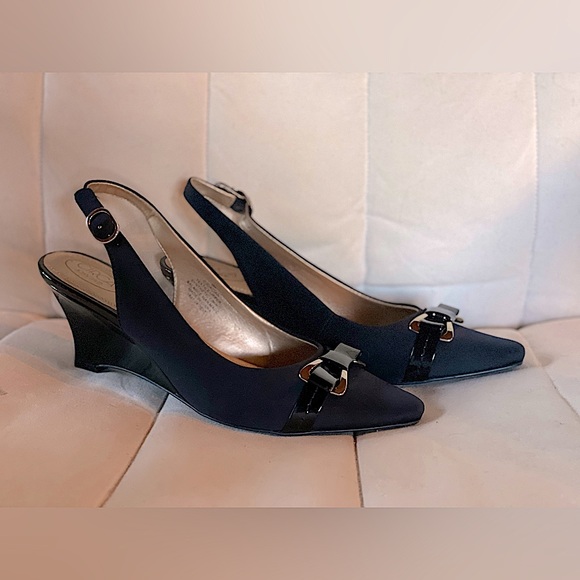 Joan & David Women's Black Manni Suede Loafer Wedges - Picture 5 of 6